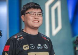 LOL官(guān)方正(zhèng)式(shì)宣布，名人堂入选顺序不看赛区，theshy有望成(chéng)为下一位(wèi)