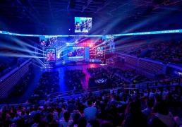 电竞盛(shèng)宴：揭秘顶级电竞赛事(shì)精(jīng)彩瞬间及(jí)幕(mù)后故事(shì)