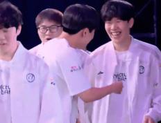 退掉BLG基地(dì)之後(hòu)，The shy开怀大笑(xiào)！