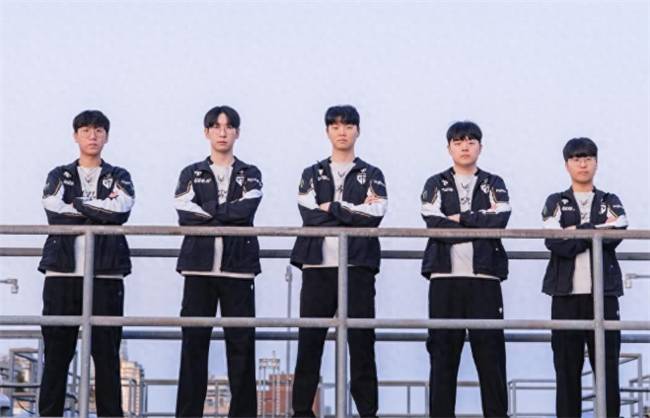 一竞技LOL:GEN喊(hǎn)話(huà)IG 期(qī)待(dài)交(jiāo)手 两大(dà)赛区希望(wàng)T1被淘汰!