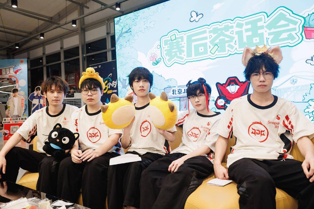 KPL败者组:JDG挑戰(zhàn)KSG迎(yíng)来赛季生死戰(zhàn),清融子阳再(zài)见已是对手