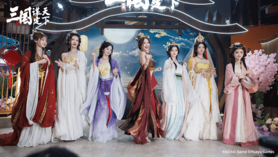 WB战术碾(niǎn)压RW侠，这游戯(xì)里排兵佈(bù)陣(zhèn)更精彩