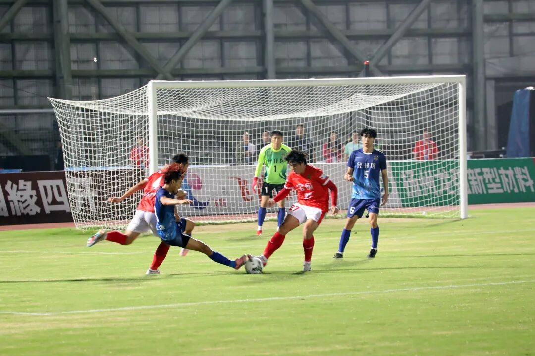 1 : 3,拿下“天王(wáng)山(shān)之战”!经开区队登頂(dǐng)!