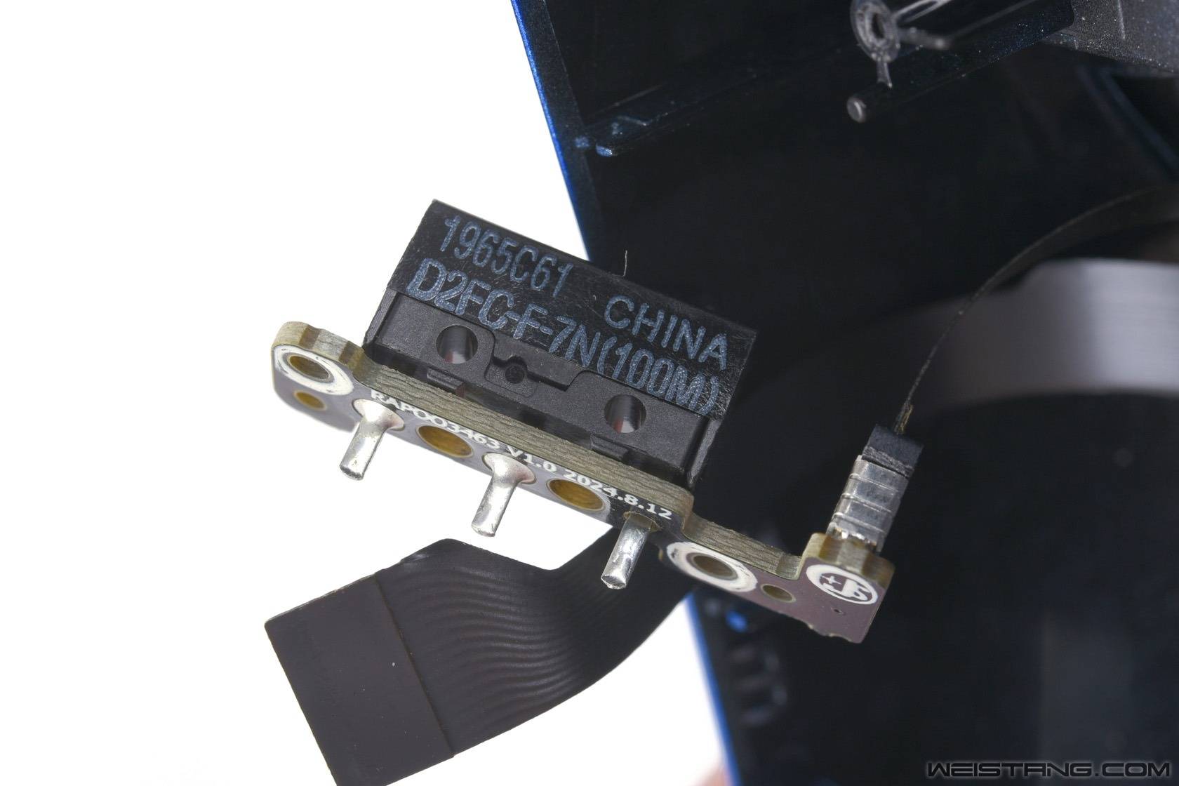 雷柏(bǎi)VT7二代(dài)新配色雙(shuāng)模电竞鼠标体验