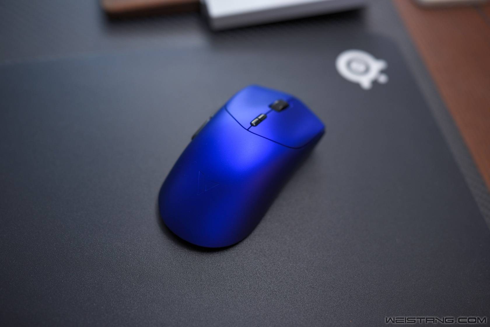 雷柏(bǎi)VT7二代(dài)新配色雙(shuāng)模电竞鼠标体验