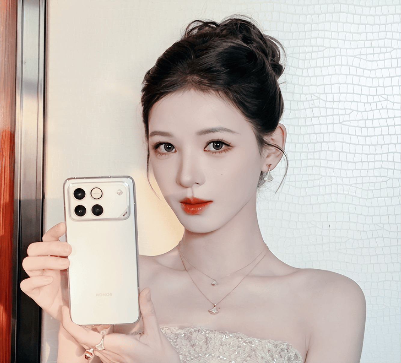 440万!荣耀公佈(bù)新机跑分(fēn),超越专业电竞手机